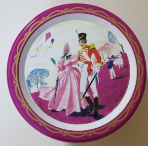 The Quality Street Soldier & Lady stroll amongst kite flyers