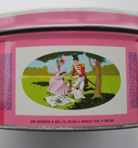 The Quality Street Soldier & Lady enjoy a picnic